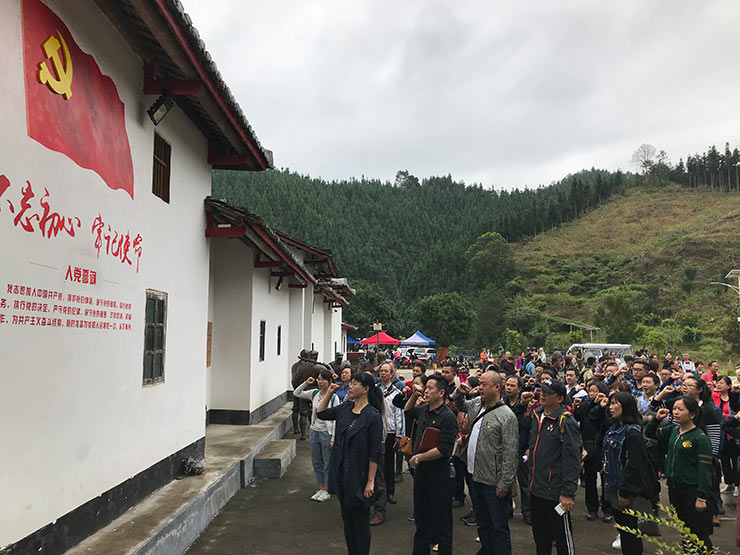 鉴黑担保网(jhdbw)·最具权威唯一维权担保平台