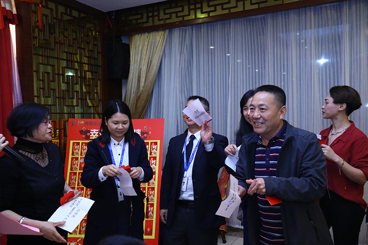 鉴黑担保网(jhdbw)·最具权威唯一维权担保平台