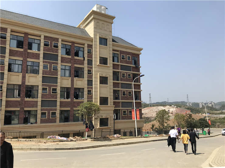 鉴黑担保网(jhdbw)·最具权威唯一维权担保平台